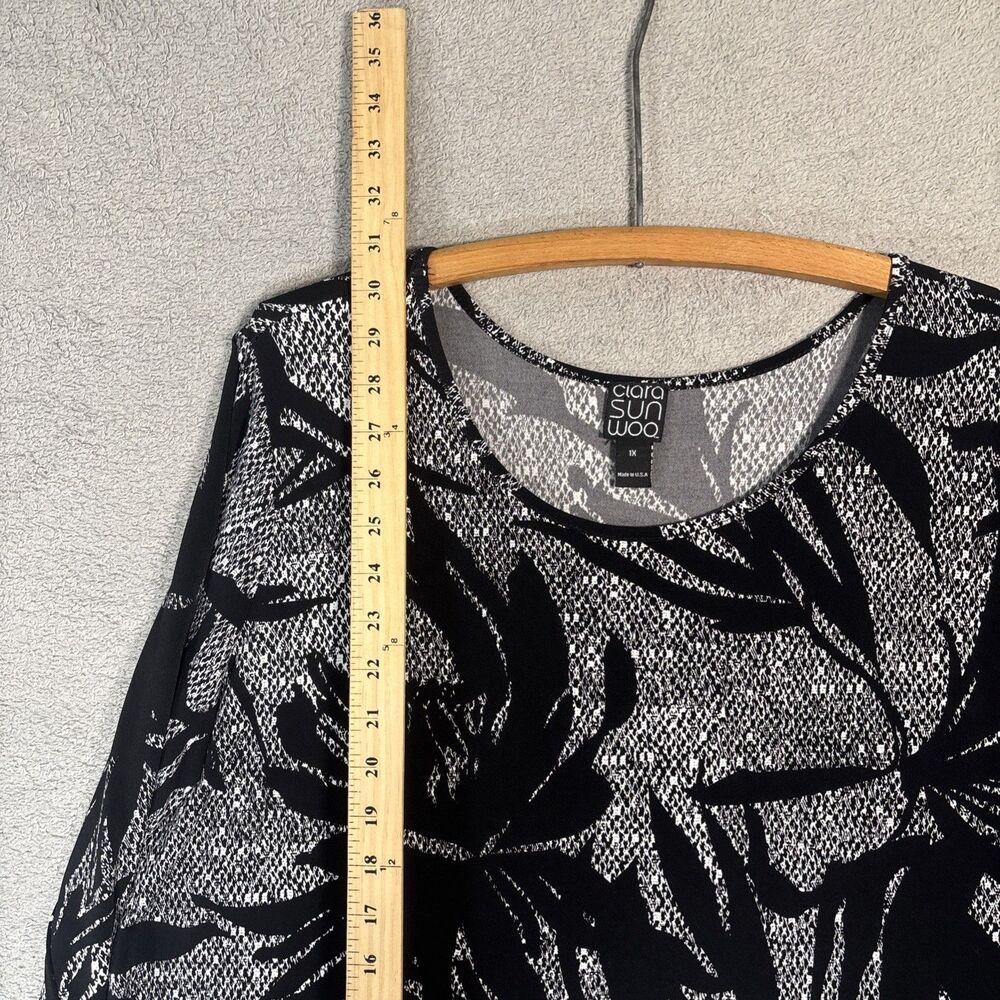 Clara Sun Woo Black & White Floral Asymmetric Tunic - Picture 7 of 15